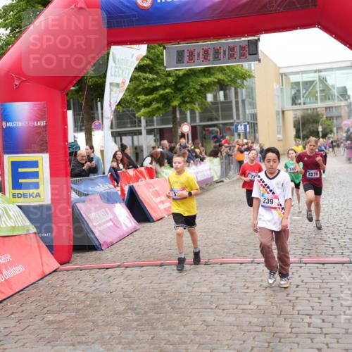 12.06.2026 - Holstenköstenlauf LAZAROV Photography http://msf.ph/oto/9743212 12.06.2026 16:52:31 Laufen 239, 5, 740, 4276, 239, 510, 522, 739, 740, 1499, 4276 meine-sportfotos.de