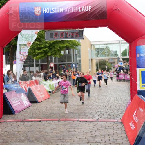 12.06.2026 - Holstenköstenlauf LAZAROV Photography http://msf.ph/oto/9743222 12.06.2026 16:52:43 Laufen 1066, 1530, 75, 234, 1054, 1066, 1068, 1074, 1523, 1530 meine-sportfotos.de