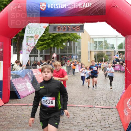 12.06.2026 - Holstenköstenlauf LAZAROV Photography http://msf.ph/oto/9743227 12.06.2026 16:52:46 Laufen 1530, 1074, 1054, 16, 3, 234, 1054, 1066, 1068, 1074, 1275, 1523, 1530 meine-sportfotos.de