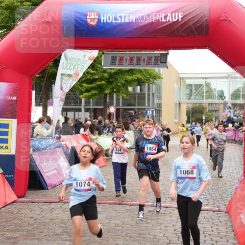 12.06.2026 - Holstenköstenlauf LAZAROV Photography http://msf.ph/oto/9743232 12.06.2026 16:52:50 Laufen 523, 1074, 234, 1054, 1068, 1061, 75, 234, 247, 519, 912, 987, 1054, 1068, 1074, 1275, 1276 meine-sportfotos.de