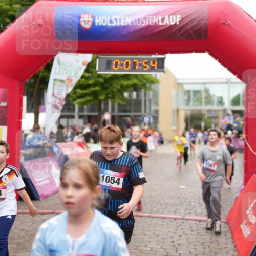 12.06.2026 - Holstenköstenlauf LAZAROV Photography http://msf.ph/oto/9743238 12.06.2026 16:52:52 Laufen 34, 0, 07, 54, 1054, 1061, 16, 234, 247, 519, 649, 912, 987, 1054, 1068, 1074, 1275, 1276 meine-sportfotos.de