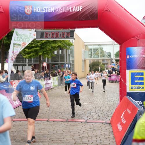 12.06.2026 - Holstenköstenlauf LAZAROV Photography http://msf.ph/oto/9743255 12.06.2026 16:53:03 Laufen 1482, 238, 235, 238, 1062, 1271, 1482 meine-sportfotos.de