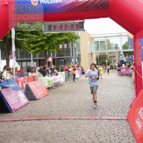 12.06.2026 - Holstenköstenlauf LAZAROV Photography http://msf.ph/oto/9743285 12.06.2026 16:53:31 Laufen 1049, 61, 654, 1049 meine-sportfotos.de
