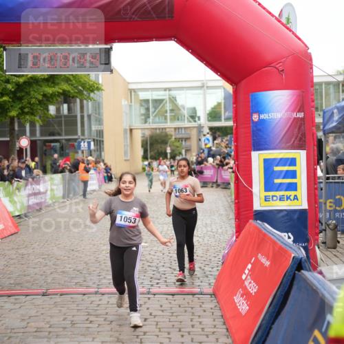 12.06.2026 - Holstenköstenlauf LAZAROV Photography http://msf.ph/oto/9743306 12.06.2026 16:53:43 Laufen 1053, 1063, 160, 1053, 1063 meine-sportfotos.de