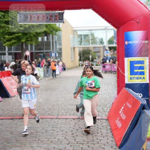 12.06.2026 - Holstenköstenlauf LAZAROV Photography http://msf.ph/oto/9743313 12.06.2026 16:53:52 Laufen 984, 736, 160, 75, 736, 737, 984, 1397 meine-sportfotos.de