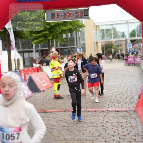 12.06.2026 - Holstenköstenlauf LAZAROV Photography http://msf.ph/oto/9743331 12.06.2026 16:54:23 Laufen 986, 1051, 60, 1057, 986, 1051 meine-sportfotos.de