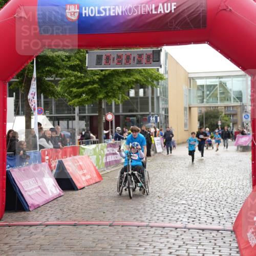 12.06.2026 - Holstenköstenlauf LAZAROV Photography http://msf.ph/oto/9743356 12.06.2026 17:05:38 Laufen 80 meine-sportfotos.de