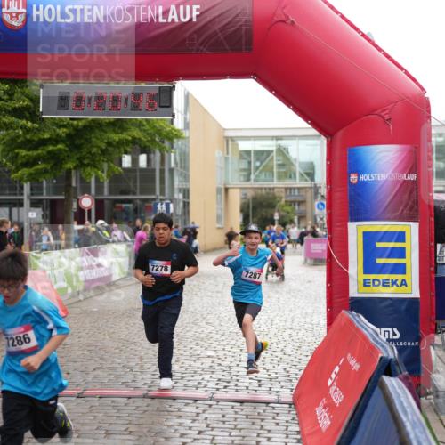 12.06.2026 - Holstenköstenlauf LAZAROV Photography http://msf.ph/oto/9743365 12.06.2026 17:05:45 Laufen 7286, 7287, 7278, 13 meine-sportfotos.de