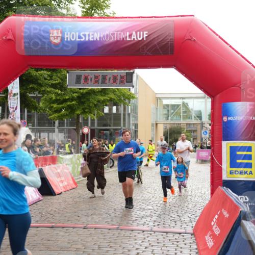 12.06.2026 - Holstenköstenlauf LAZAROV Photography http://msf.ph/oto/9743382 12.06.2026 17:06:01 Laufen 7304, 7383, 7381 meine-sportfotos.de