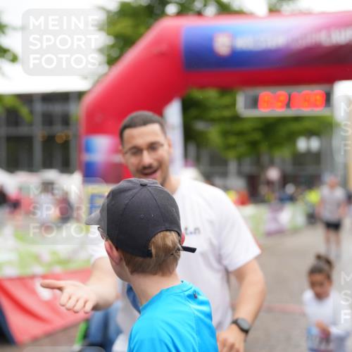 12.06.2026 - Holstenköstenlauf LAZAROV Photography http://msf.ph/oto/9743389 12.06.2026 17:06:08 Laufen  meine-sportfotos.de