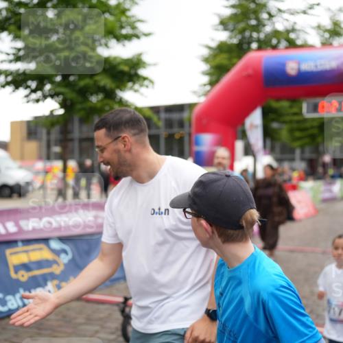 12.06.2026 - Holstenköstenlauf LAZAROV Photography http://msf.ph/oto/9743390 12.06.2026 17:06:08 Laufen 177 meine-sportfotos.de