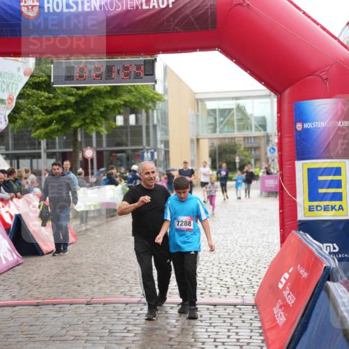 12.06.2026 - Holstenköstenlauf LAZAROV Photography http://msf.ph/oto/9743413 12.06.2026 17:06:23 Laufen 7288 meine-sportfotos.de