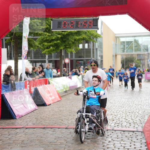 12.06.2026 - Holstenköstenlauf LAZAROV Photography http://msf.ph/oto/9743441 12.06.2026 17:06:58 Laufen 388 meine-sportfotos.de