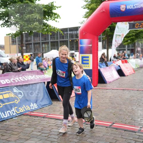 12.06.2026 - Holstenköstenlauf LAZAROV Photography http://msf.ph/oto/9743460 12.06.2026 17:07:09 Laufen 7310, 1303, 0, 22, 1, 7281 meine-sportfotos.de