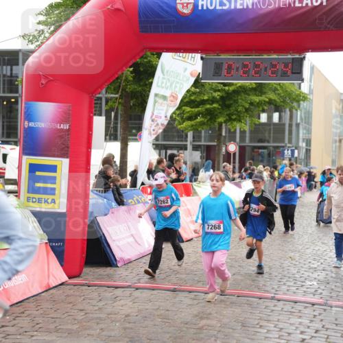 12.06.2026 - Holstenköstenlauf LAZAROV Photography http://msf.ph/oto/9743478 12.06.2026 17:07:22 Laufen 7262, 7268, 294, 297 meine-sportfotos.de