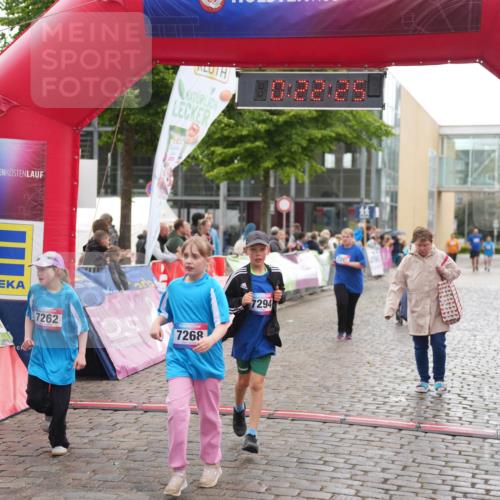 12.06.2026 - Holstenköstenlauf LAZAROV Photography http://msf.ph/oto/9743482 12.06.2026 17:07:24 Laufen 10, 28, 86, 7262, 7268, 7294 meine-sportfotos.de