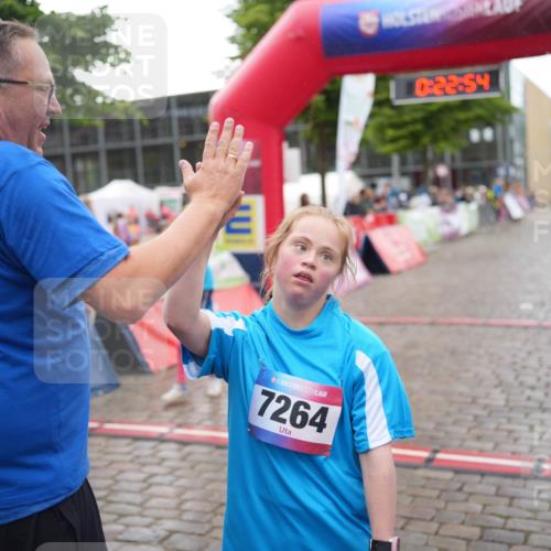 12.06.2026 - Holstenköstenlauf LAZAROV Photography http://msf.ph/oto/9743507 12.06.2026 17:07:53 Laufen 36, 7264, 0, 23, 54 meine-sportfotos.de