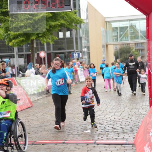 12.06.2026 - Holstenköstenlauf LAZAROV Photography http://msf.ph/oto/9743518 12.06.2026 17:08:19 Laufen 7982, 7271, 7477 meine-sportfotos.de