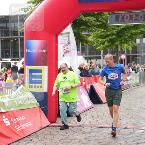 12.06.2026 - Holstenköstenlauf LAZAROV Photography http://msf.ph/oto/9743560 12.06.2026 17:09:36 Laufen 7356, 7320, 45 meine-sportfotos.de