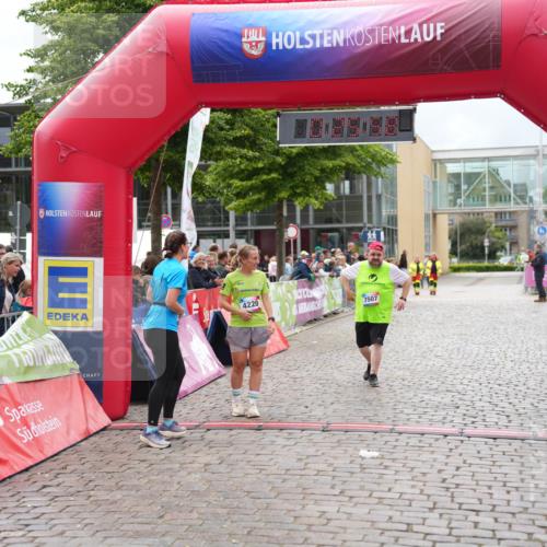12.06.2026 - Holstenköstenlauf LAZAROV Photography http://msf.ph/oto/9743573 12.06.2026 17:10:57 Laufen 7507, 4220 meine-sportfotos.de