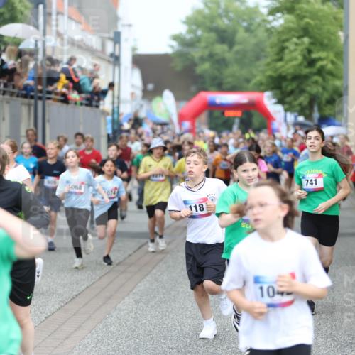 12.06.2026 - Holstenköstenlauf Andreas Tolksdorf http://msf.ph/oto/9743622 12.06.2026 16:48:46 Laufen 654, 743, 509, 068, 074, 118, 10, 741 meine-sportfotos.de