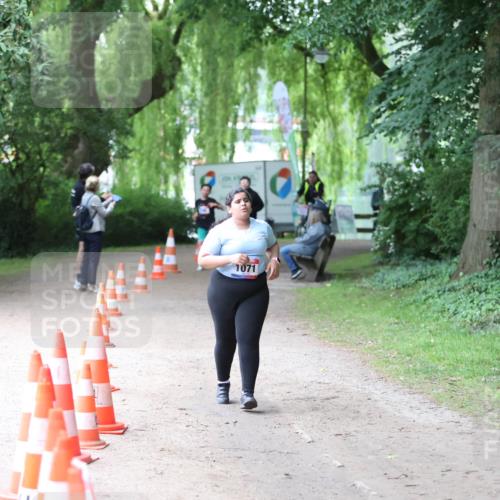 12.06.2026 - Holstenköstenlauf Andreas Tolksdorf http://msf.ph/oto/9743864 12.06.2026 16:56:37 Laufen 230, 1071 meine-sportfotos.de