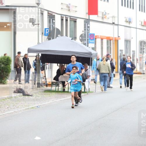 12.06.2026 - Holstenköstenlauf Andreas Tolksdorf http://msf.ph/oto/9743900 12.06.2026 17:06:53 Laufen 7291 meine-sportfotos.de