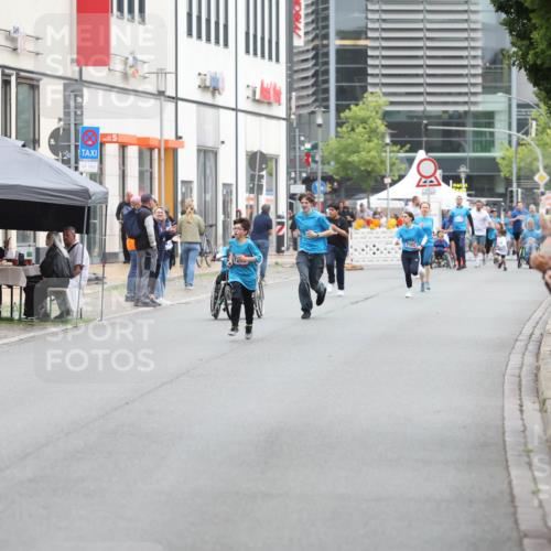 12.06.2026 - Holstenköstenlauf Andreas Tolksdorf http://msf.ph/oto/9743914 12.06.2026 17:07:11 Laufen 5, 7385 meine-sportfotos.de