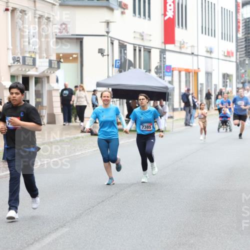 12.06.2026 - Holstenköstenlauf Andreas Tolksdorf http://msf.ph/oto/9743925 12.06.2026 17:07:26 Laufen 7385 meine-sportfotos.de