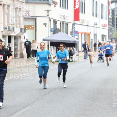 12.06.2026 - Holstenköstenlauf Andreas Tolksdorf http://msf.ph/oto/9743926 12.06.2026 17:07:26 Laufen 738, 7385, 2 meine-sportfotos.de