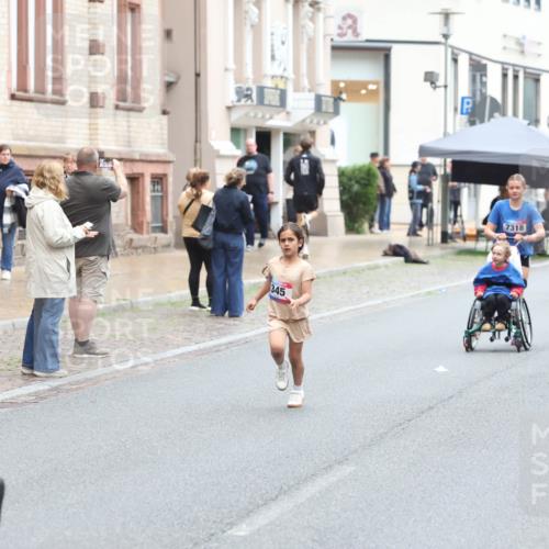 12.06.2026 - Holstenköstenlauf Andreas Tolksdorf http://msf.ph/oto/9743934 12.06.2026 17:07:33 Laufen 304, 7318 meine-sportfotos.de