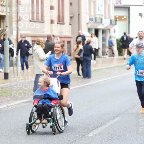 12.06.2026 - Holstenköstenlauf Andreas Tolksdorf http://msf.ph/oto/9743942 12.06.2026 17:07:37 Laufen 1949, 7318, 7383, 7381 meine-sportfotos.de