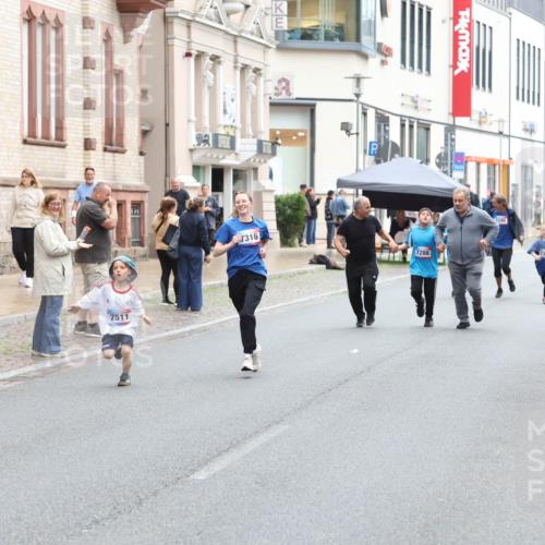 12.06.2026 - Holstenköstenlauf Andreas Tolksdorf http://msf.ph/oto/9743956 12.06.2026 17:07:47 Laufen 7511, 316, 7288 meine-sportfotos.de