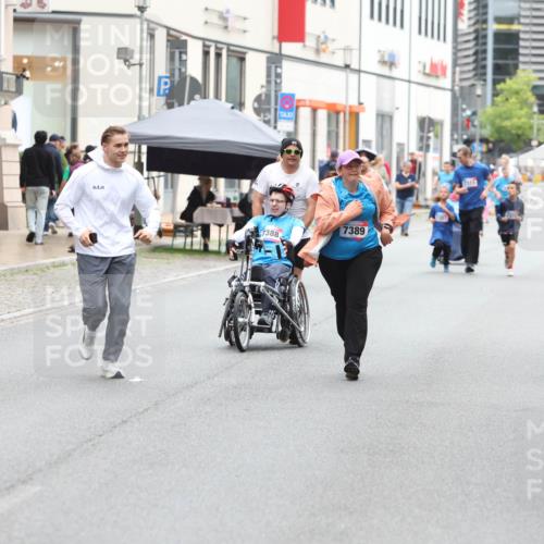 12.06.2026 - Holstenköstenlauf Andreas Tolksdorf http://msf.ph/oto/9743987 12.06.2026 17:08:23 Laufen 7263, 7389, 1388, 1307 meine-sportfotos.de