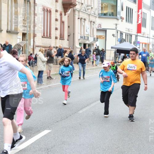 12.06.2026 - Holstenköstenlauf Andreas Tolksdorf http://msf.ph/oto/9744020 12.06.2026 17:08:49 Laufen 7390, 9, 4, 5, 68, 7280, 7262, 7475, 7309, 7264, 7320 meine-sportfotos.de
