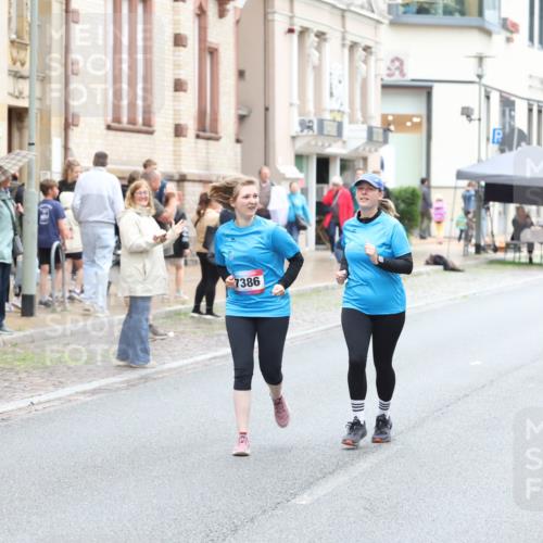 12.06.2026 - Holstenköstenlauf Andreas Tolksdorf http://msf.ph/oto/9744045 12.06.2026 17:09:16 Laufen 7386 meine-sportfotos.de