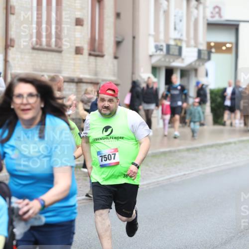 12.06.2026 - Holstenköstenlauf Andreas Tolksdorf http://msf.ph/oto/9744100 12.06.2026 17:10:53 Laufen 7392, 7507, 36, 21, 710 meine-sportfotos.de