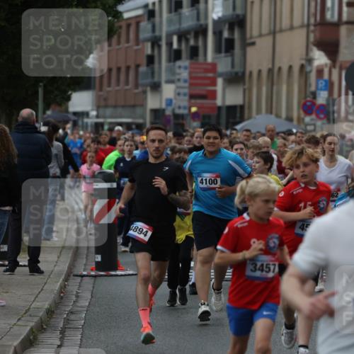 12.06.2026 - Holstenköstenlauf Andreas Tolksdorf http://msf.ph/oto/9744148 12.06.2026 17:33:29 Laufen 4894, 4100, 3457, 45, 62, 4552 meine-sportfotos.de