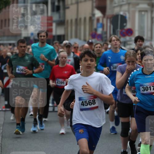 12.06.2026 - Holstenköstenlauf Andreas Tolksdorf http://msf.ph/oto/9744165 12.06.2026 17:33:48 Laufen 2, 4062, 4399, 38, 4568, 183017 meine-sportfotos.de