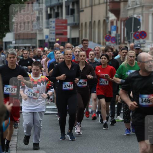 12.06.2026 - Holstenköstenlauf Andreas Tolksdorf http://msf.ph/oto/9744176 12.06.2026 17:33:55 Laufen 3981, 3628, 3743, 3161, 3765, 346 meine-sportfotos.de