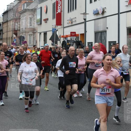 12.06.2026 - Holstenköstenlauf Andreas Tolksdorf http://msf.ph/oto/9744191 12.06.2026 17:34:06 Laufen 4724, 637, 4107, 3815, 357, 4521, 3527, 3571, 3068, 31 meine-sportfotos.de
