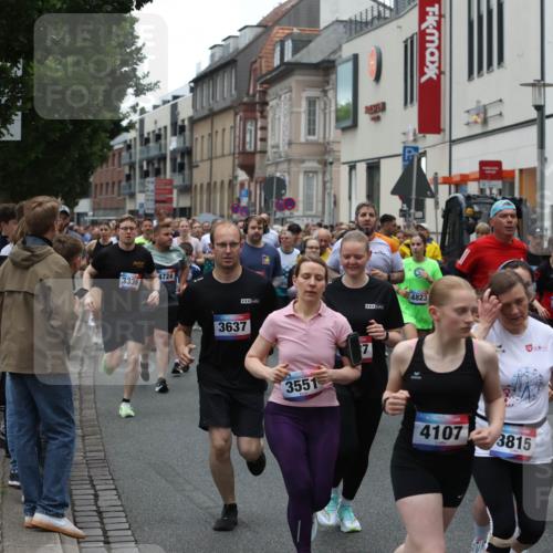 12.06.2026 - Holstenköstenlauf Andreas Tolksdorf http://msf.ph/oto/9744193 12.06.2026 17:34:08 Laufen 17, 3336, 4724, 3637, 4823, 3551, 4107, 3815, 3228, 4044 meine-sportfotos.de