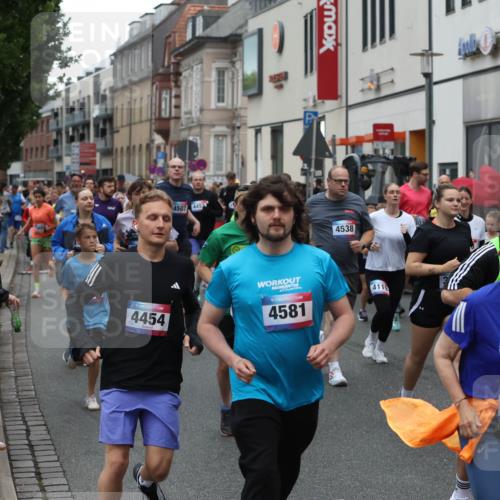 12.06.2026 - Holstenköstenlauf Andreas Tolksdorf http://msf.ph/oto/9744223 12.06.2026 17:34:25 Laufen 4507, 445, 4538, 302, 4454, 4581, 4119, 3030 meine-sportfotos.de