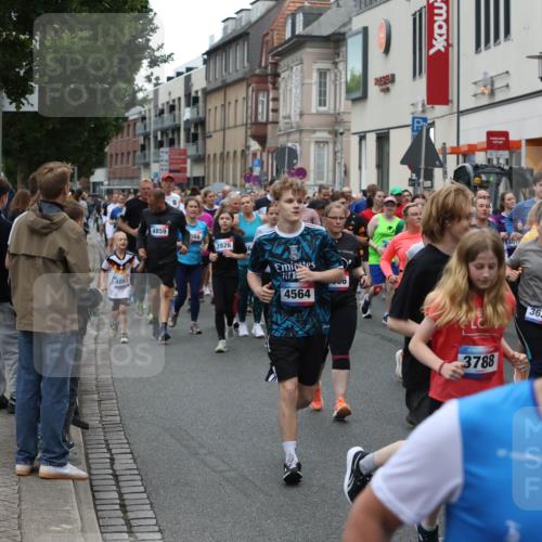 12.06.2026 - Holstenköstenlauf Andreas Tolksdorf http://msf.ph/oto/9744242 12.06.2026 17:34:39 Laufen 4861, 4859, 088, 3926, 16, 4564, 4079, 3788, 3632 meine-sportfotos.de