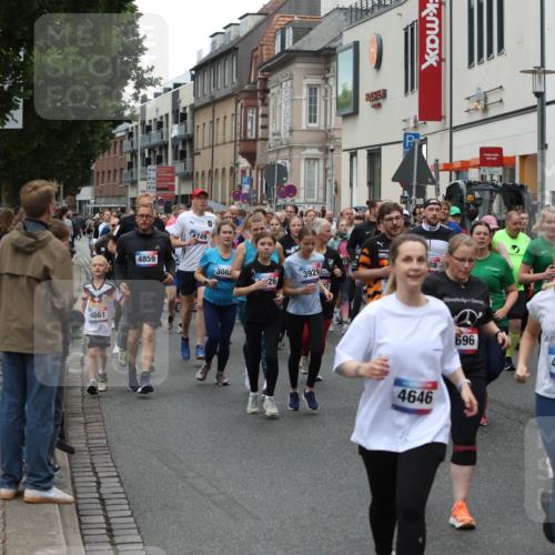 12.06.2026 - Holstenköstenlauf Andreas Tolksdorf http://msf.ph/oto/9744245 12.06.2026 17:34:40 Laufen 4861, 4859, 4749, 3088, 26, 3929, 88, 4646, 696, 4644, 3138, 4472 meine-sportfotos.de