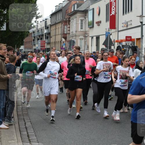 12.06.2026 - Holstenköstenlauf Andreas Tolksdorf http://msf.ph/oto/9744259 12.06.2026 17:34:53 Laufen 324, 3414, 4893, 4831, 4832, 3097, 18, 07, 29, 4909 meine-sportfotos.de