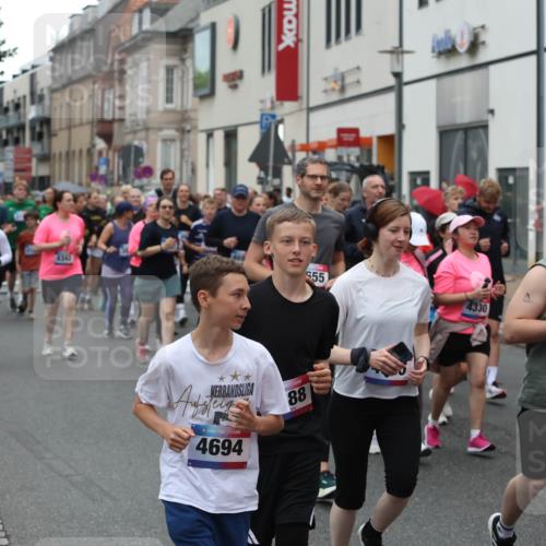 12.06.2026 - Holstenköstenlauf Andreas Tolksdorf http://msf.ph/oto/9744267 12.06.2026 17:34:57 Laufen 4414, 4343, 55, 4694, 88, 4330, 3736, 4627 meine-sportfotos.de