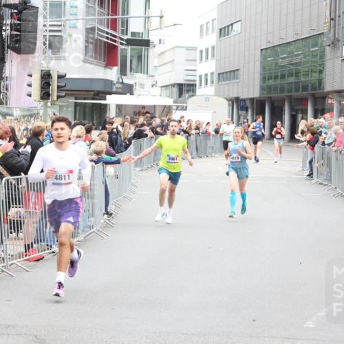 12.06.2026 - Holstenköstenlauf Andreas Tolksdorf http://msf.ph/oto/9744329 12.06.2026 17:50:57 Laufen 0, 0, 60, 4811, 3961, 4519 meine-sportfotos.de