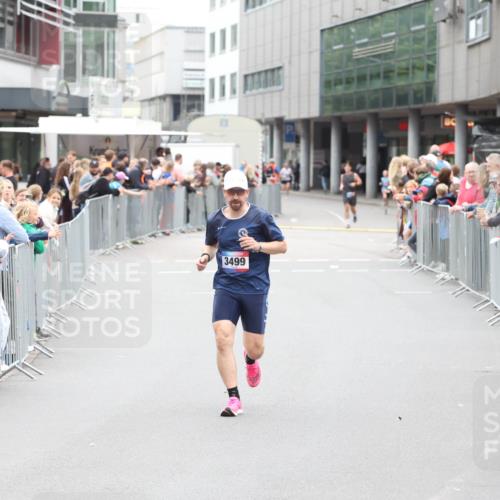 12.06.2026 - Holstenköstenlauf Andreas Tolksdorf http://msf.ph/oto/9744396 12.06.2026 17:52:08 Laufen 3499 meine-sportfotos.de