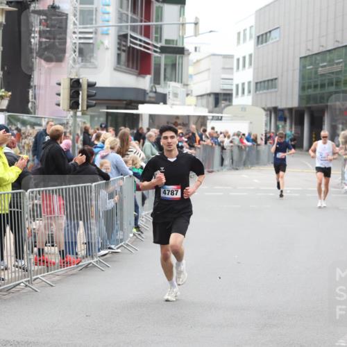 12.06.2026 - Holstenköstenlauf Andreas Tolksdorf http://msf.ph/oto/9744438 12.06.2026 17:53:11 Laufen 4787 meine-sportfotos.de